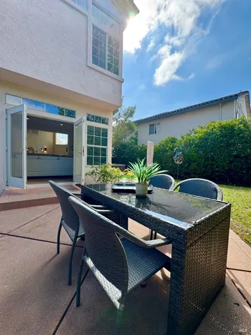 $1,147,000 | 33 Cove Court, Napa, CA 94559