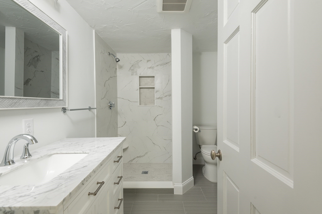 10 Bailey Road Cohasset, MA 02025 - Photo 17 of 26 Gallery Image 17