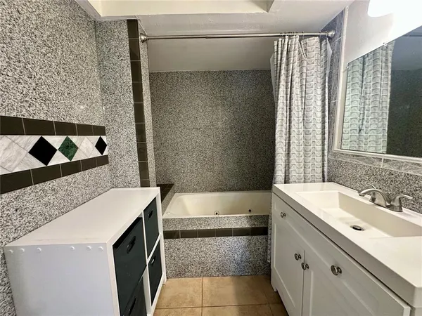 $228,500 | 3240 Briar Cliff Drive, Holiday, FL 34691