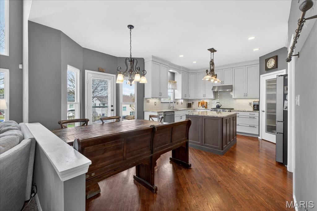 1249 Arbor Bluff Circle Ballwin, MO 63021 - Photo 13 of 33