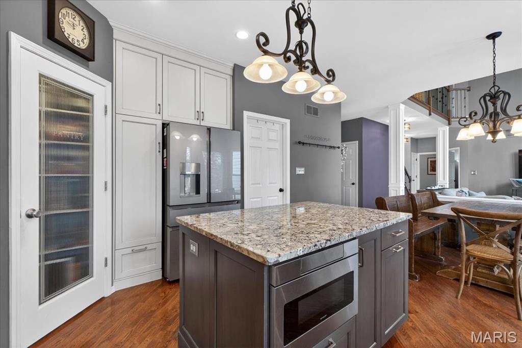 1249 Arbor Bluff Circle Ballwin, MO 63021 - Photo 16 of 33