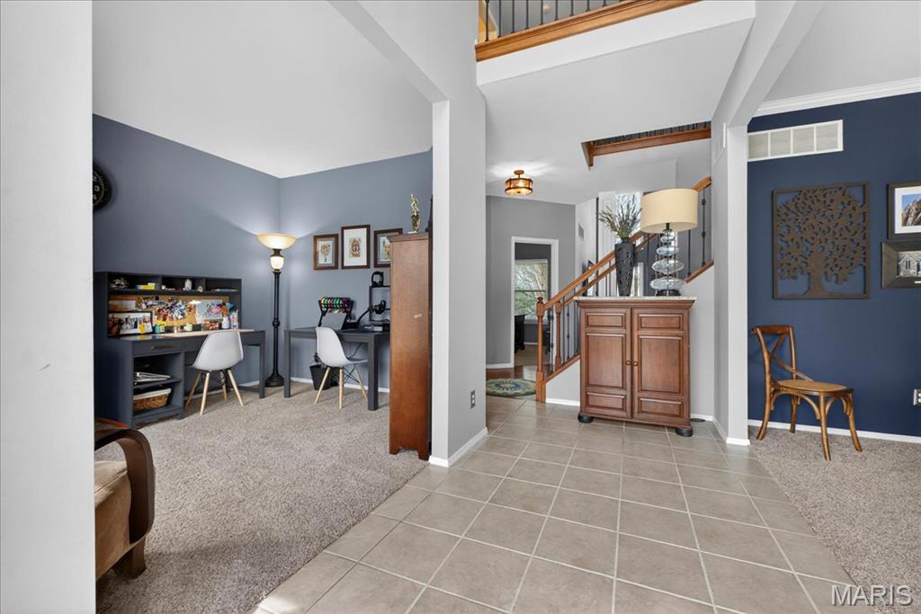 1249 Arbor Bluff Circle Ballwin, MO 63021 - Photo 5 of 33