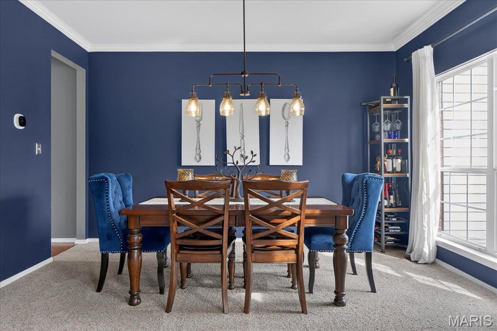 1249 Arbor Bluff Circle Ballwin, MO 63021 - Photo 7 of 33