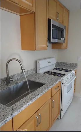 $2,490 | 127 Madoline Street, Pittsburg, CA 94565