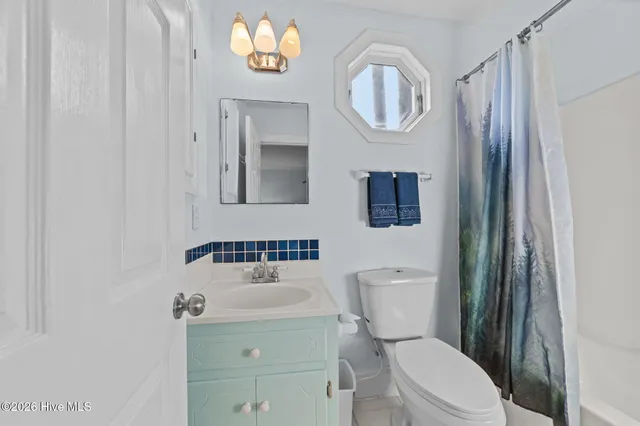 $240,000 | 100 Woodstock Drive, Greenville, NC 27834