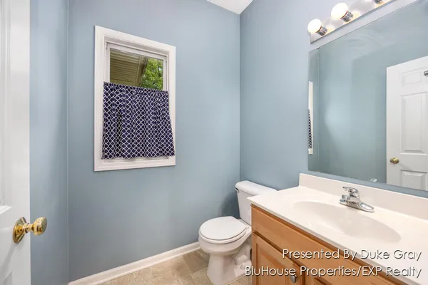 $2,800 | 5542 Boxwood Court Southeast, Grand Rapids, MI 49512