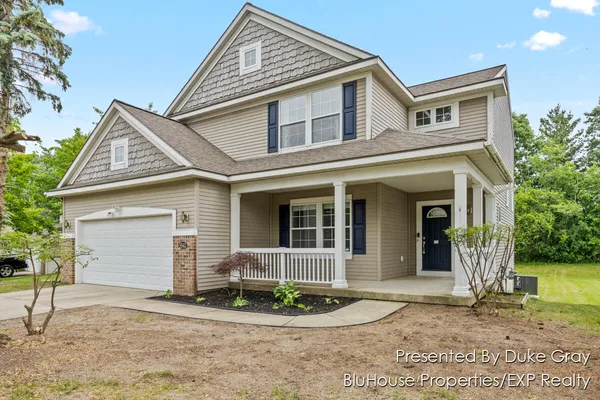 $2,800 | 5542 Boxwood Court Southeast, Grand Rapids, MI 49512