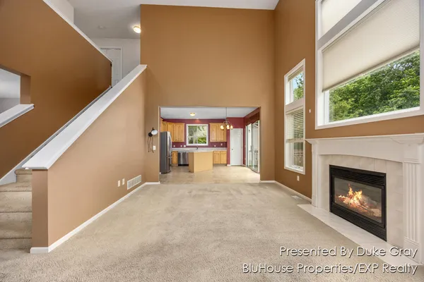 $2,800 | 5542 Boxwood Court Southeast, Grand Rapids, MI 49512