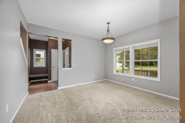 $2,800 | 5542 Boxwood Court Southeast, Grand Rapids, MI 49512