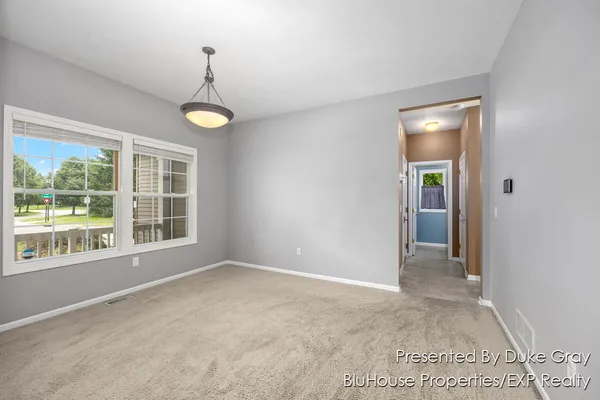 $2,800 | 5542 Boxwood Court Southeast, Grand Rapids, MI 49512