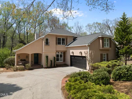 $850,000 | 306 Helmsdale Drive, Chapel Hill, NC 27517