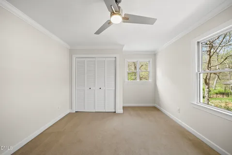 $850,000 | 306 Helmsdale Drive, Chapel Hill, NC 27517