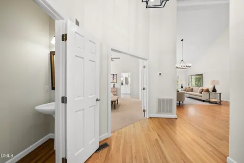 $850,000 | 306 Helmsdale Drive, Chapel Hill, NC 27517