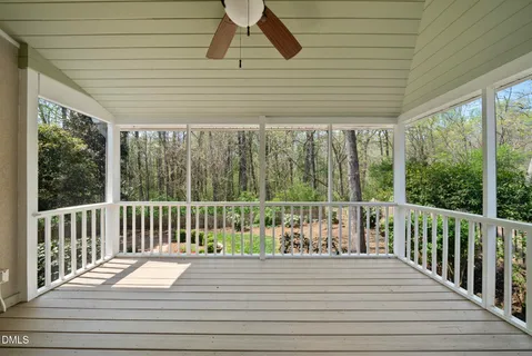 $850,000 | 306 Helmsdale Drive, Chapel Hill, NC 27517