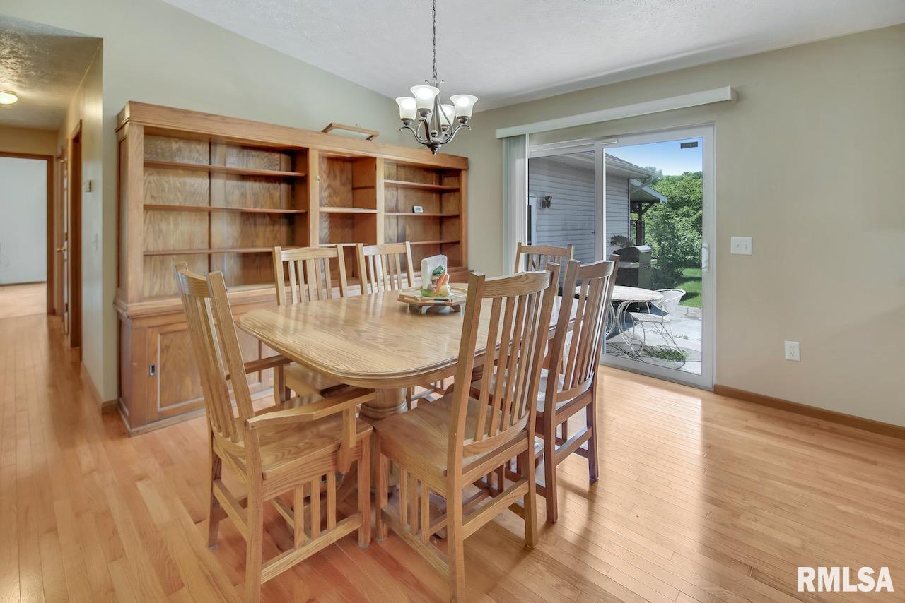 21221 North Hampton Road Chillicothe, IL 61523 - Photo 12 of 33 Gallery Image 12