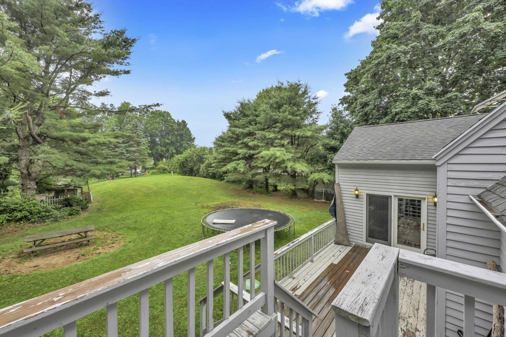 6 McGilpin Road Sturbridge, MA 01566 - Photo 4 of 33 Gallery Image 4