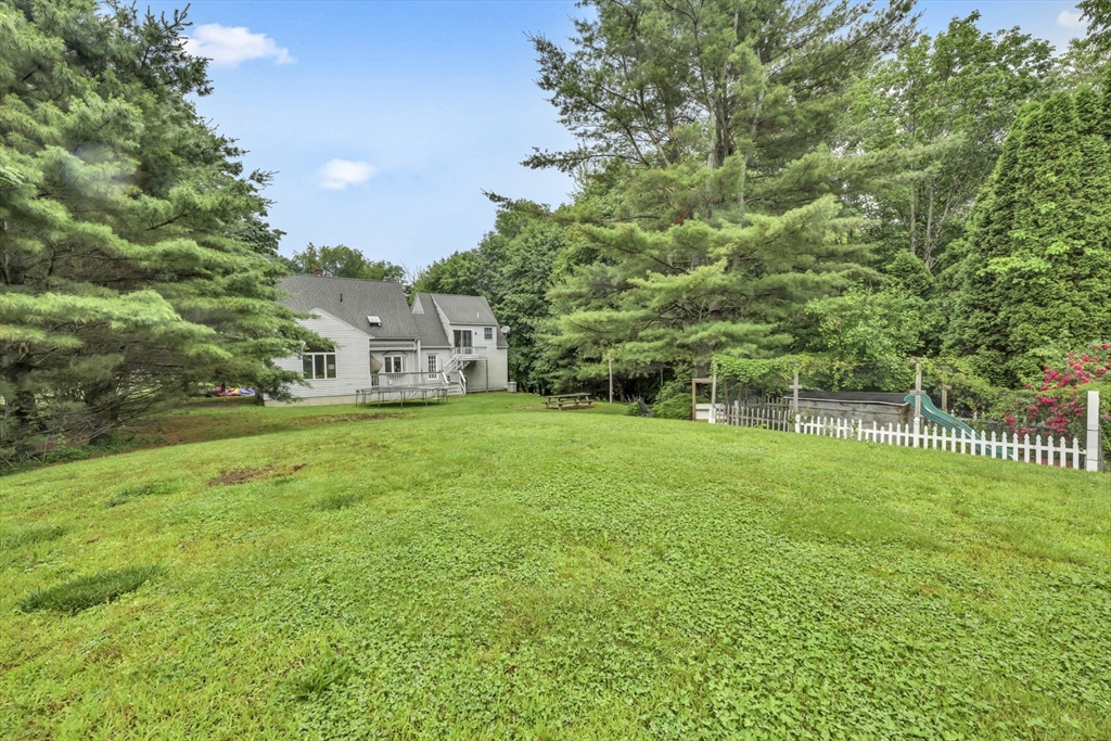 6 McGilpin Road Sturbridge, MA 01566 - Photo 5 of 33 Gallery Image 5