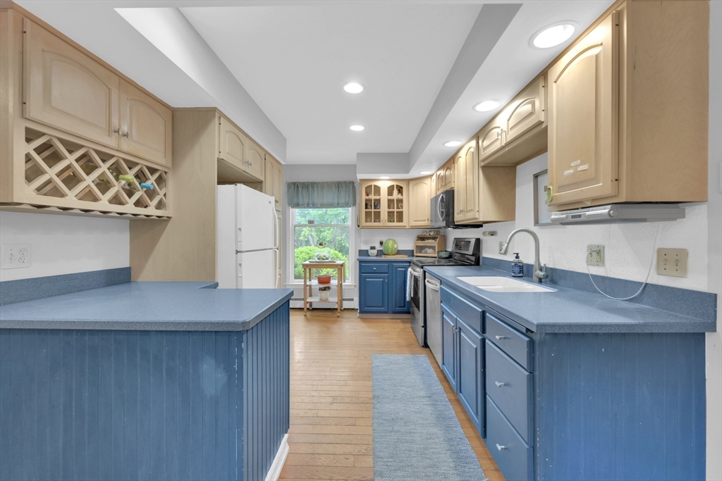 6 McGilpin Road Sturbridge, MA 01566 - Photo 8 of 33 Gallery Image 8