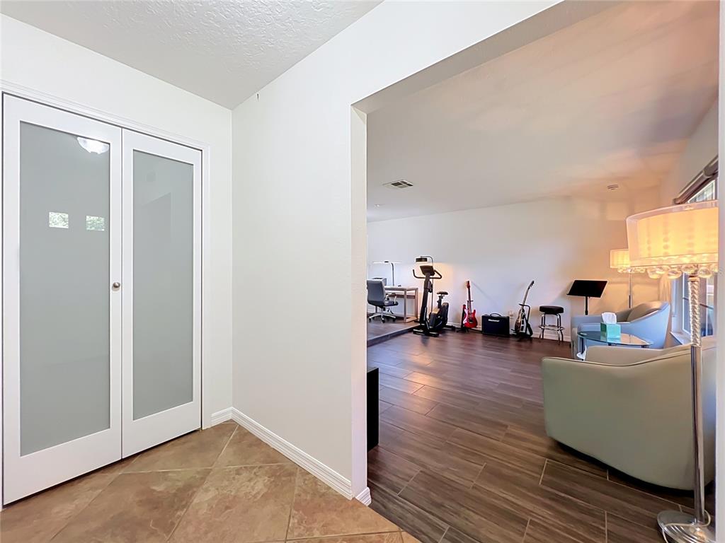 300 Oakhurst Street Altamonte Springs, FL 32701 - Photo 10 of 74