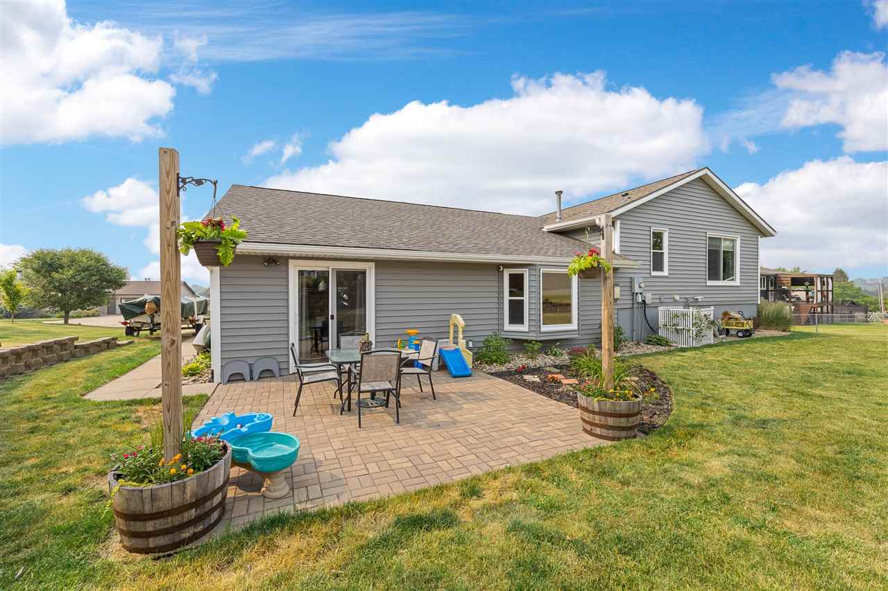 1915 Highland Road Ely, IA 52227 - Photo 22 of 34 Gallery Image 22