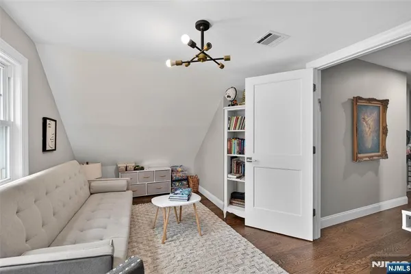 $1,599,000 | 577 Grenville Avenue, Teaneck, NJ 07666