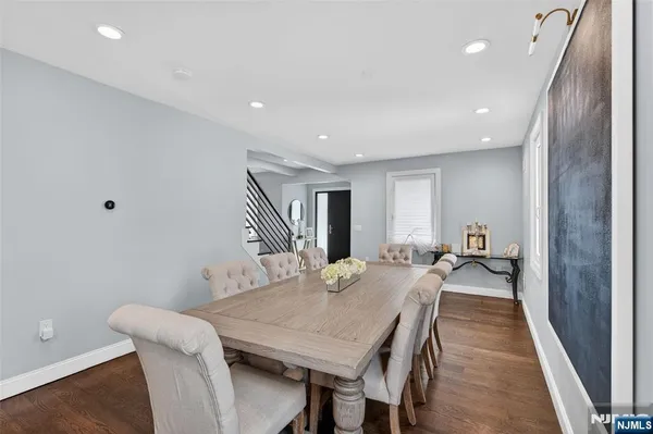 $1,599,000 | 577 Grenville Avenue, Teaneck, NJ 07666