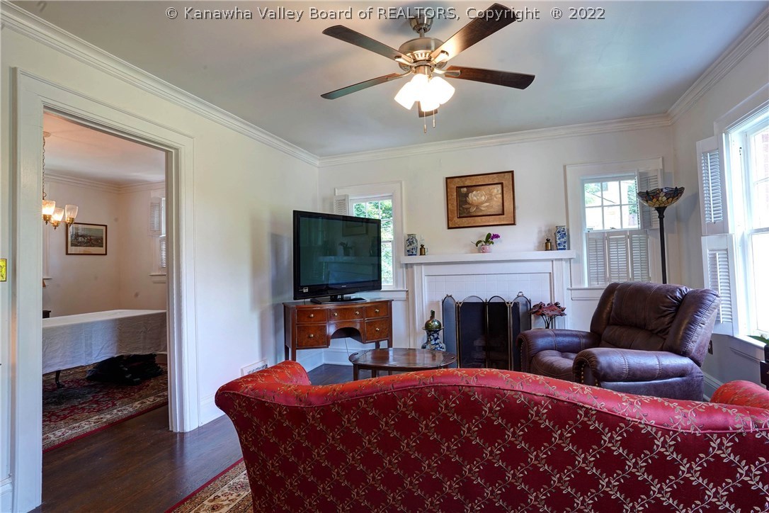 Gallery Image 7