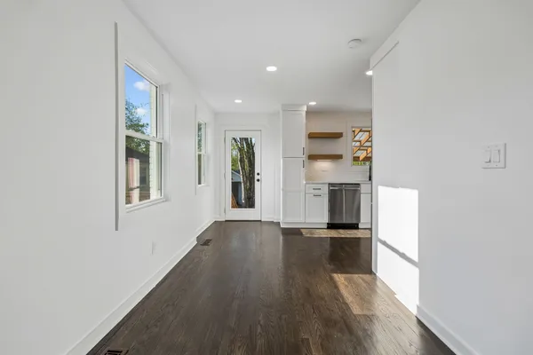 $3,000 | 902 Broadmoor Drive, Nashville, TN 37216