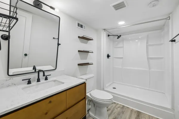 $3,000 | 902 Broadmoor Drive, Nashville, TN 37216