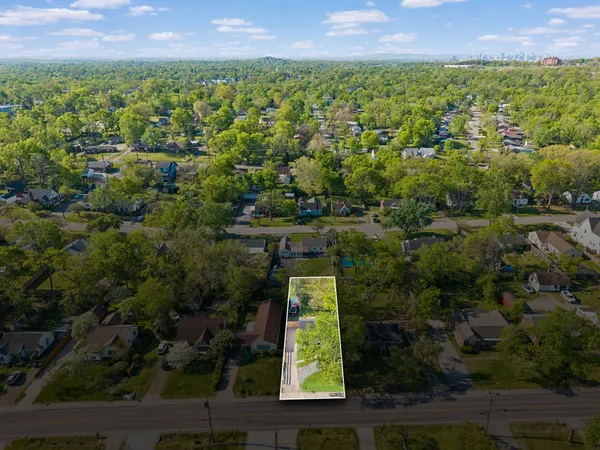 $3,000 | 902 Broadmoor Drive, Nashville, TN 37216