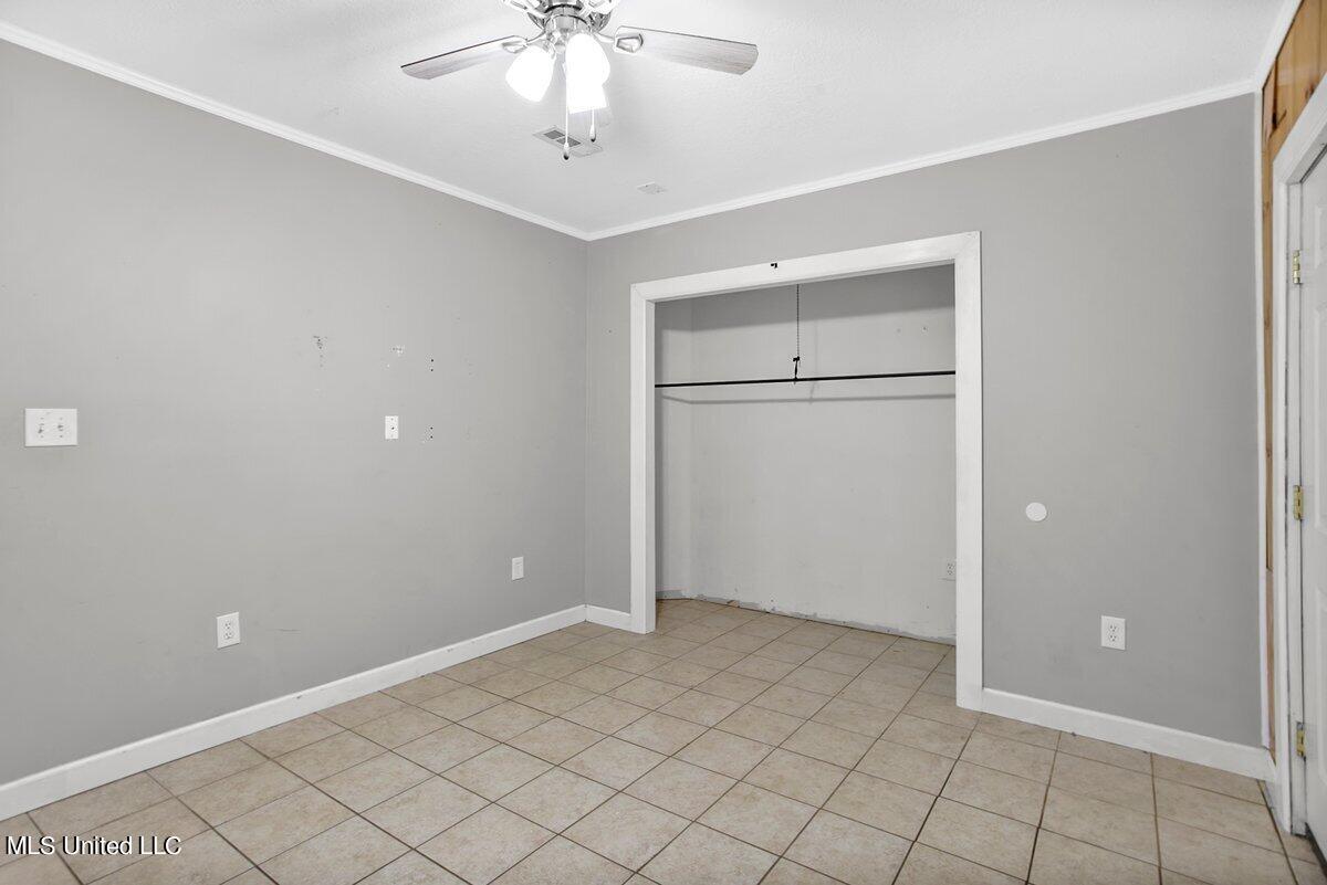 6473 Florence Road Biloxi, MS 39532 - Photo 21 of 28 HJ0A8935