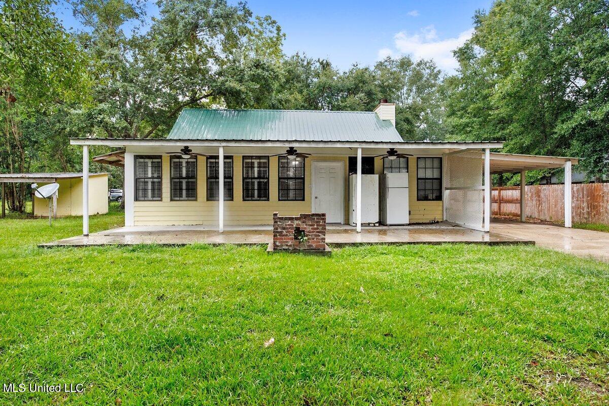 6473 Florence Road Biloxi, MS 39532 - Photo 28 of 28 HJ0A9033