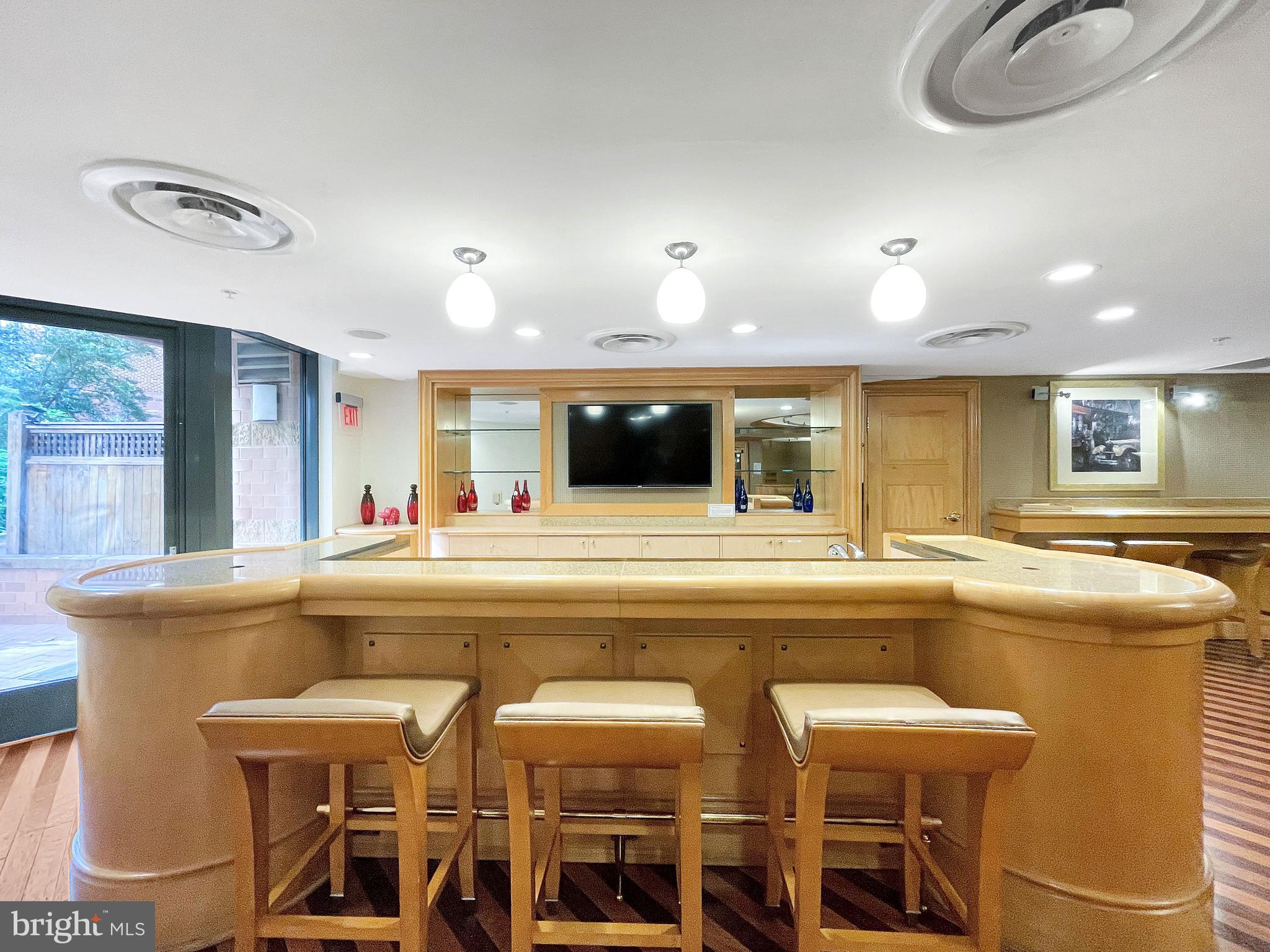 616 E Street Northwest, Unit 623 Washington, DC 20004 - Photo 24 of 31 Second Floor Lounge