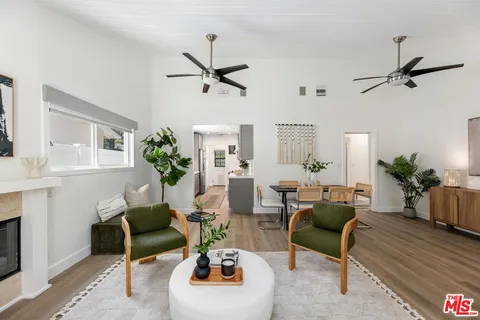 $1,150,000 | 5141 Comercio Avenue, Woodland Hills, CA 91364