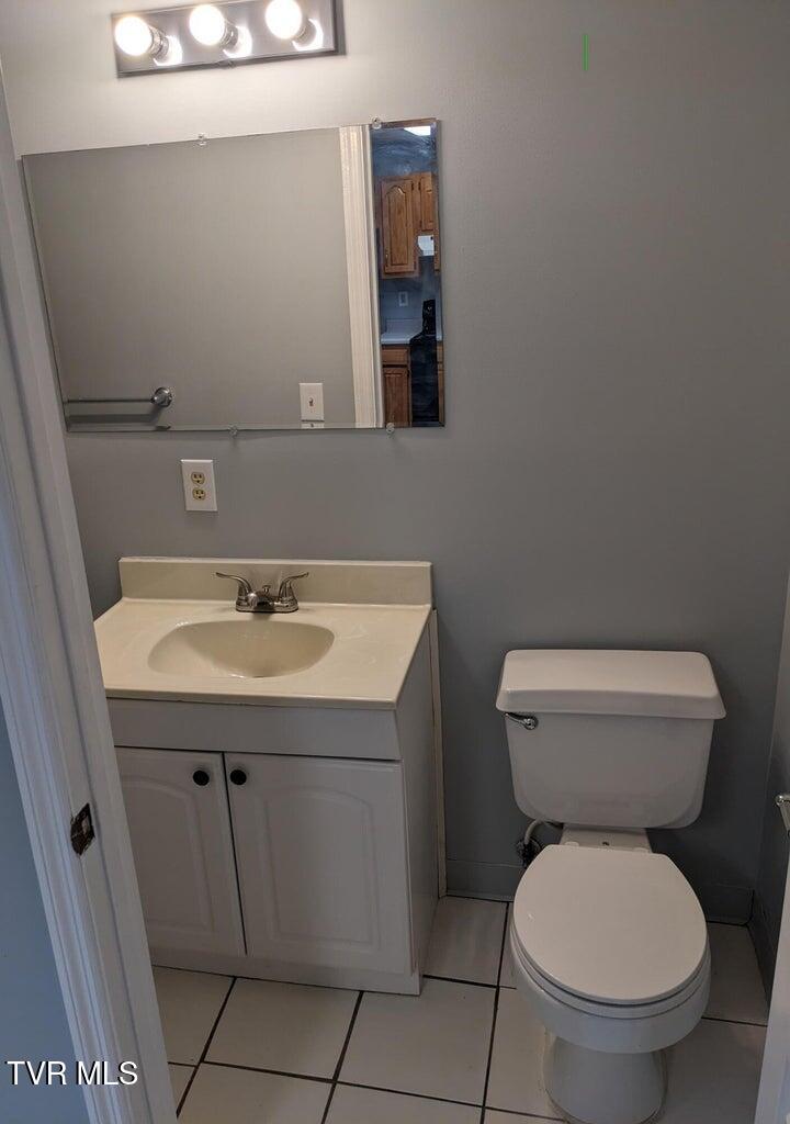2482 Elk Way Newport, TN 37821 - Photo 10 of 36 15