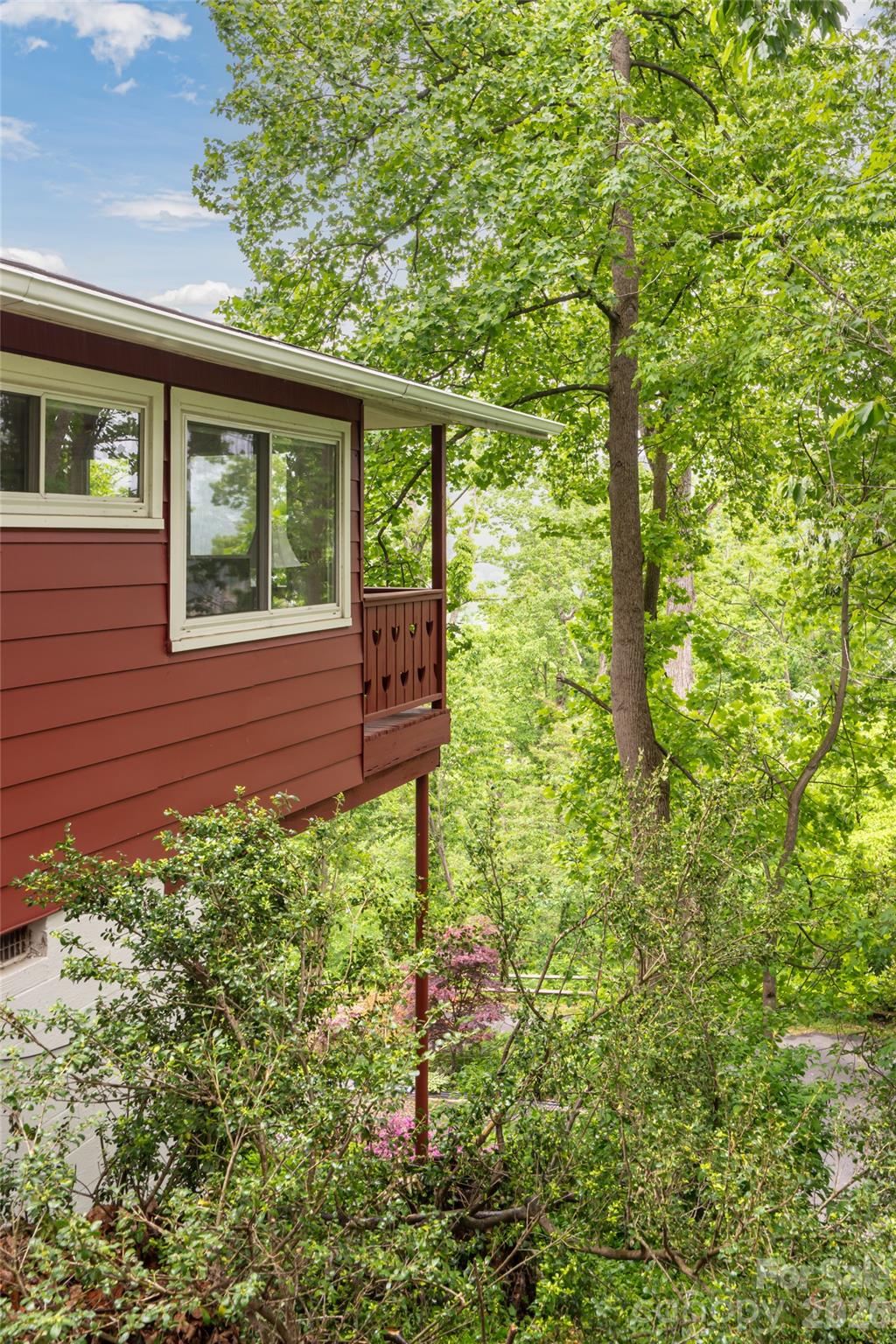 8 North Delano Road Asheville, NC 28805 - Photo 31 of 35 Gallery Image 31