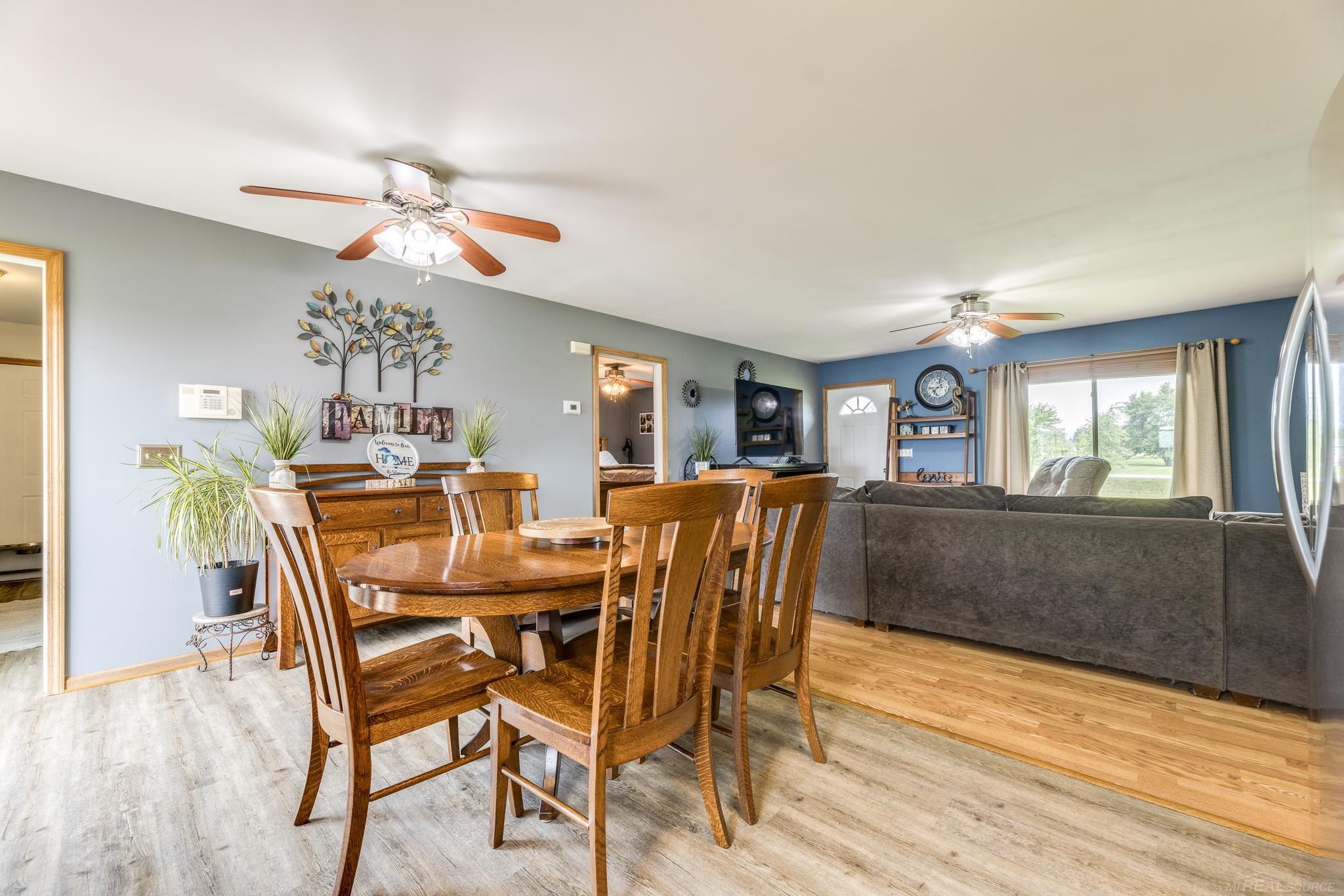 5674 Galbraith Line Road Croswell, MI 48422 - Photo 8 of 34