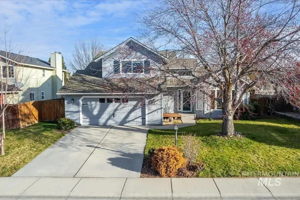 $597,500 | 1544 East Falcon Rim Court, Eagle, ID 83616