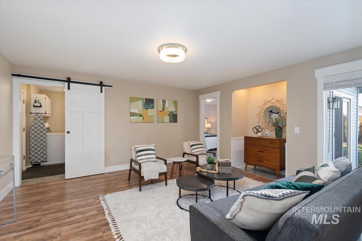 1544 East Falcon Rim Court Eagle, ID 83616 - Photo 19 of 43