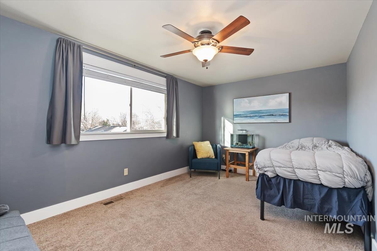 1544 East Falcon Rim Court Eagle, ID 83616 - Photo 36 of 43