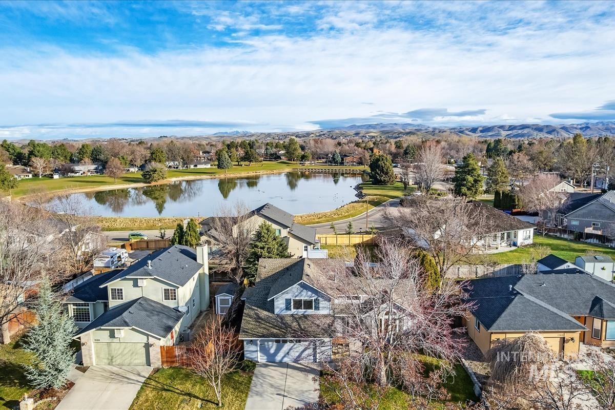 1544 East Falcon Rim Court Eagle, ID 83616 - Photo 41 of 43