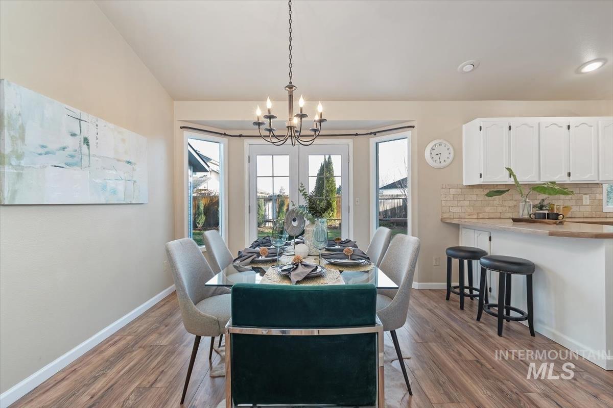 1544 East Falcon Rim Court Eagle, ID 83616 - Photo 7 of 43