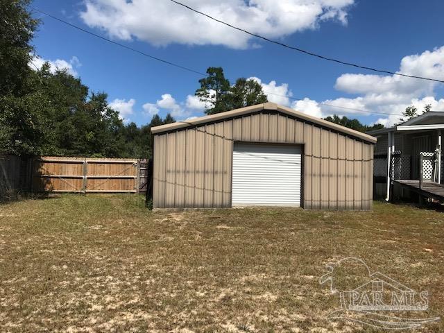 6908 Barnhill Road Milton, FL 32570 - Photo 2 of 13 Gallery Image 2