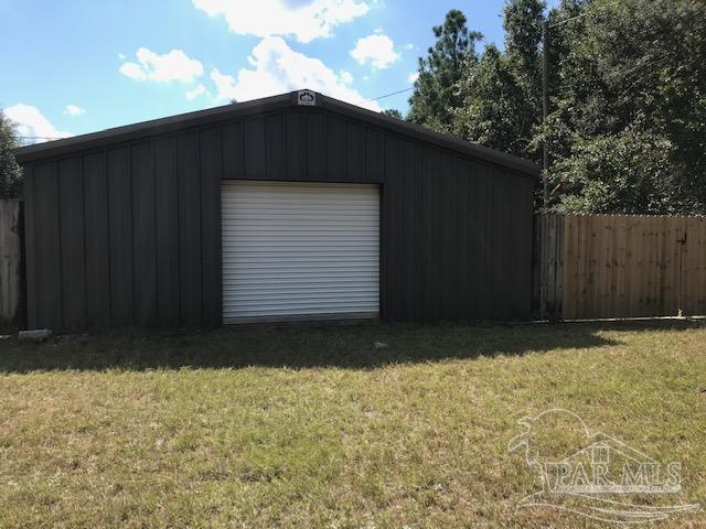 6908 Barnhill Road Milton, FL 32570 - Photo 8 of 13 Gallery Image 8
