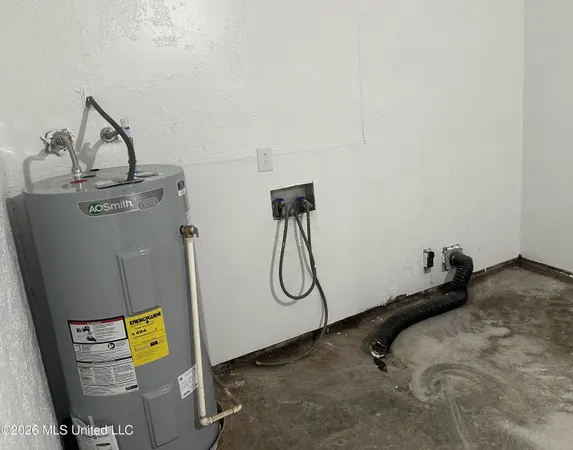 $1,200 | 1700 Riverside Drive, Gautier, MS 39553