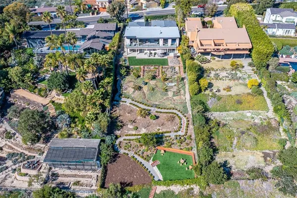 $20,000 | 2305 Temple Hills Drive, Laguna Beach, CA 92651