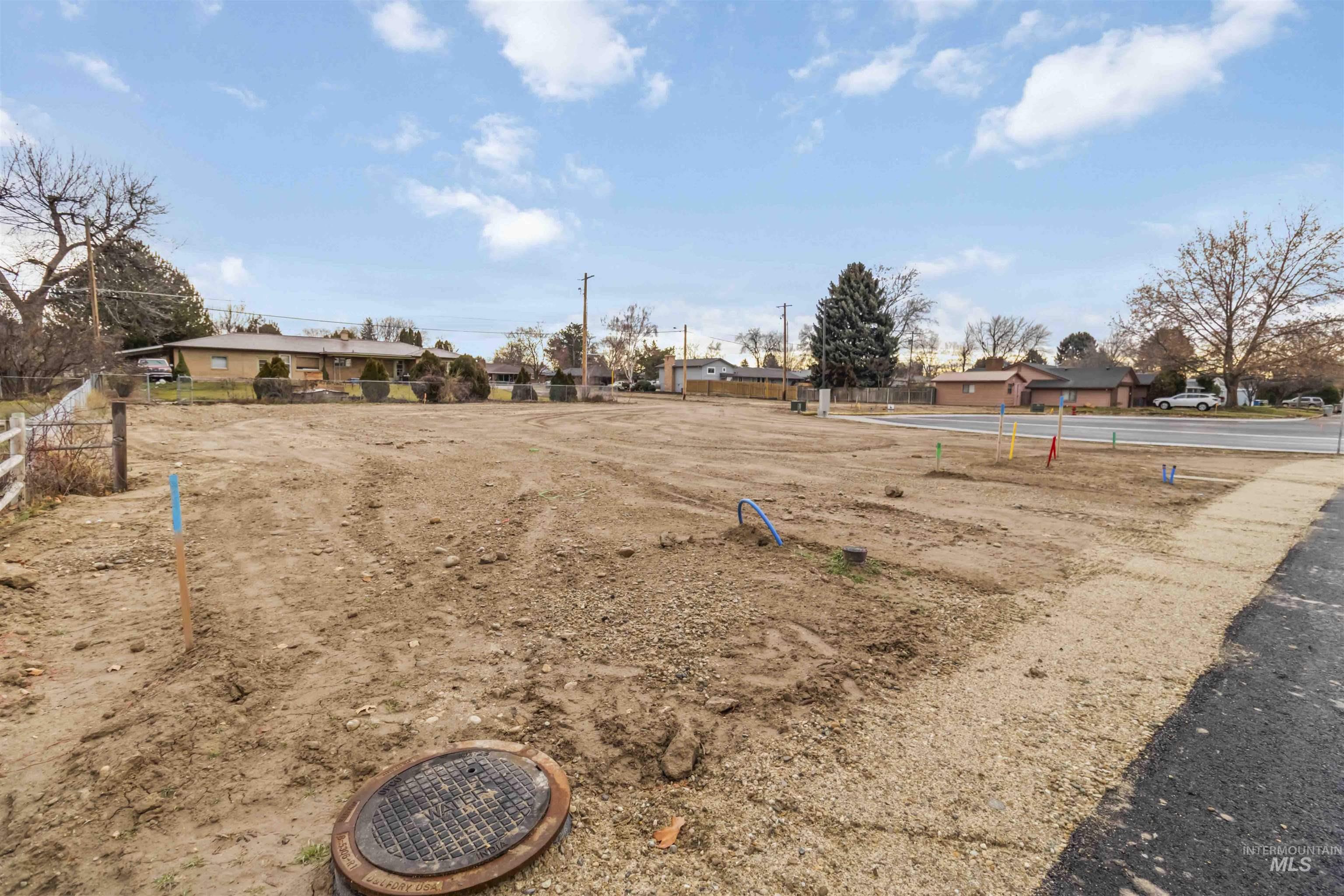 Oregon Avenue Caldwell, ID 83605 - Photo 27 of 42 View of yard featuring a residential view