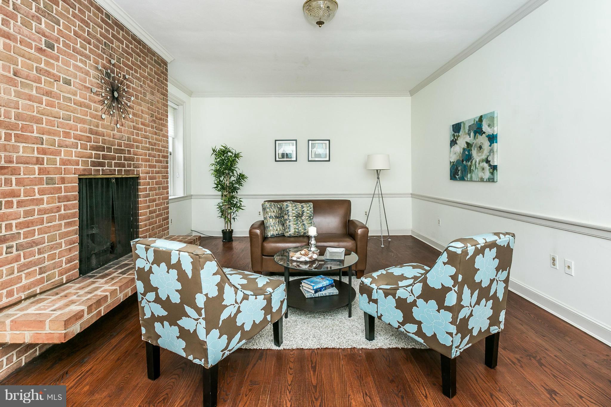 204 Churchwardens Road Baltimore, MD 21212 - Photo 16 of 29 Family Room