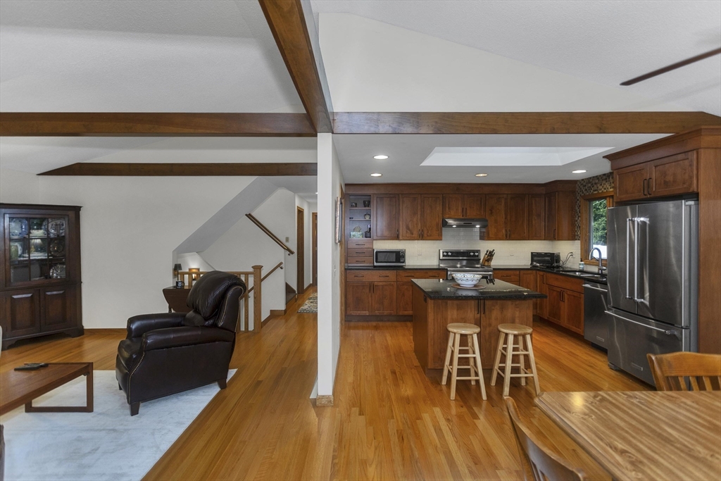 44 Westhampton Road Northampton, MA 01062 - Photo 13 of 42