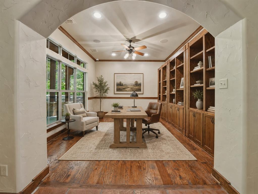 129 Trinity Bluffs Road Aledo, TX 76008 - Photo 10 of 40 virtually staged
